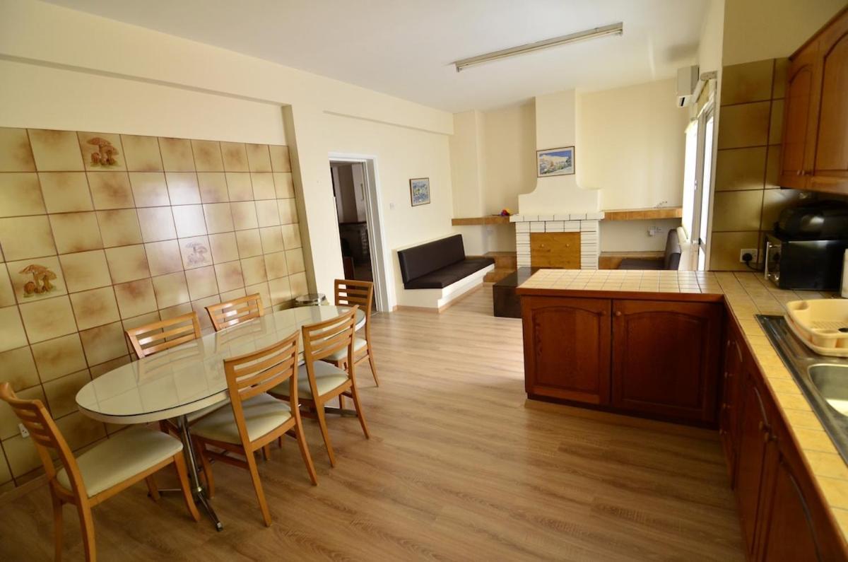 Central, Renovated, Fully Equipped, Spacious 3Bd Strovolos Zewnętrze zdjęcie